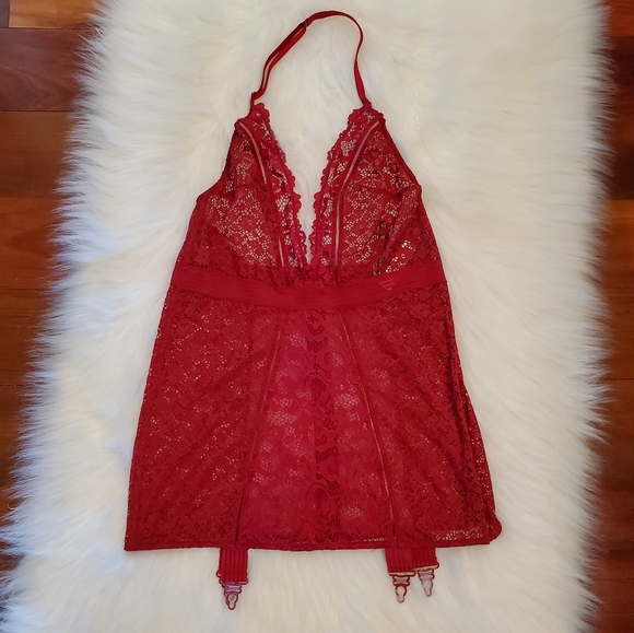 One Day Only Sale! NWT VS red lace garter slip lingerie - Picture 3 of 16